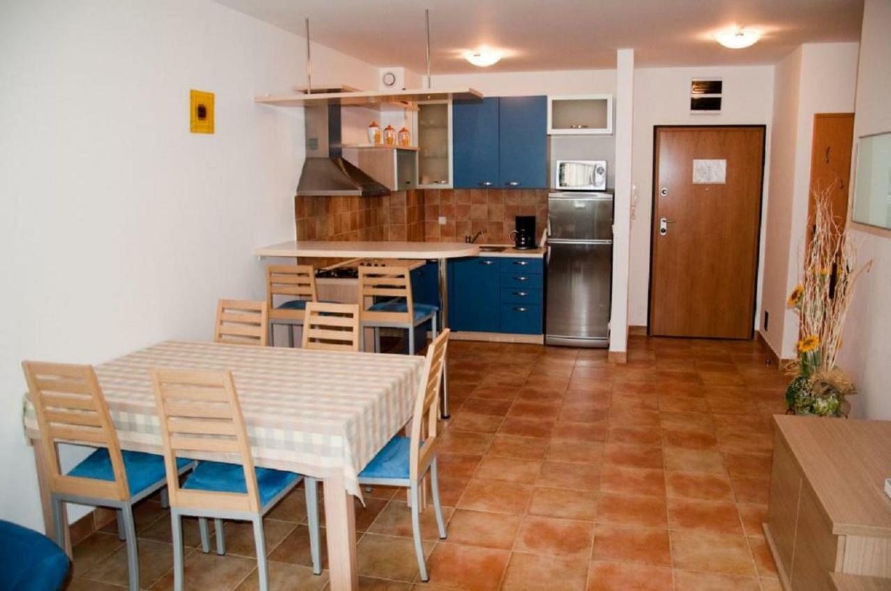 Roza Apartment Novigrad  Exterior photo